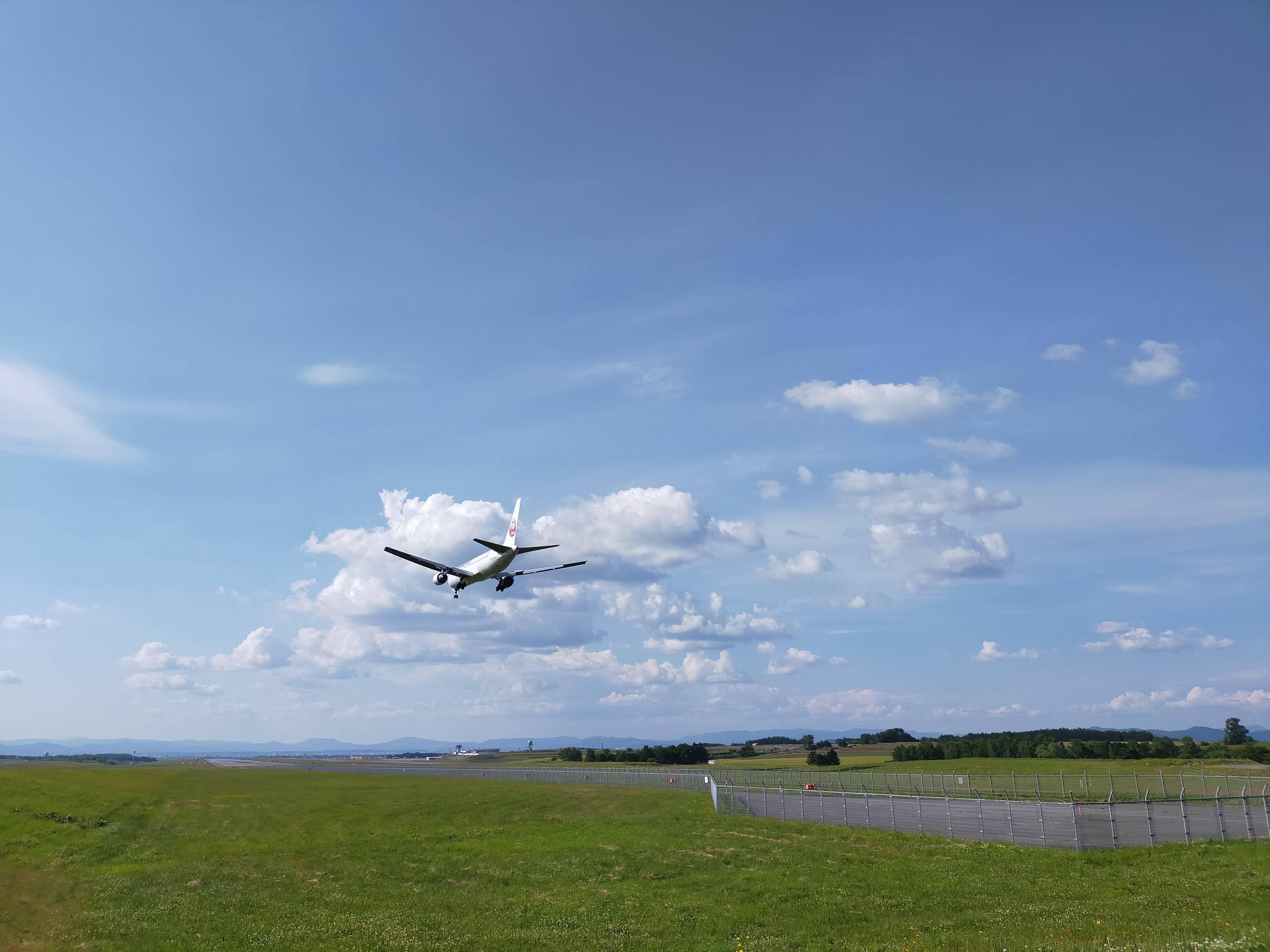 地元民がすすめる旭川空港公園の過ごし方｜飛行機と自然を楽しむ癒しスポット